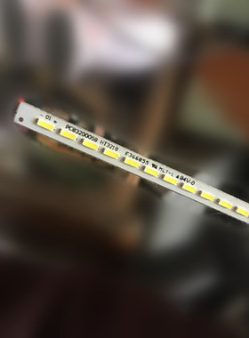 32寸直面曲面屏Milo QS3286DH H3288E灯条PCB320005B HT3218液晶