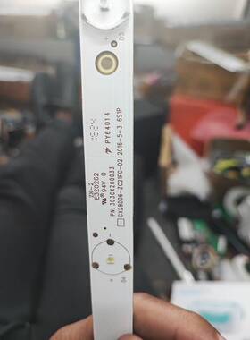 28寸 组装机 CX28D06-ZC21FG-02 303CX280033 背光液晶灯条