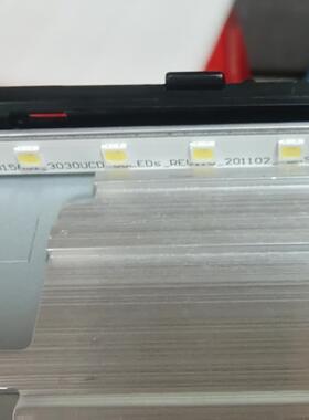 适用S60A_SMC315A51_3030UCD-201102 S32A700NW S32A700NWC灯条