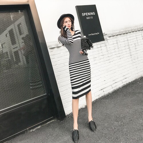 复古条纹连衣裙修身中长款包臀裙