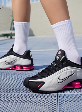 NIKE耐克女子SHOX R4复古气柱缓震运动鞋训练跑步鞋AR3565-012