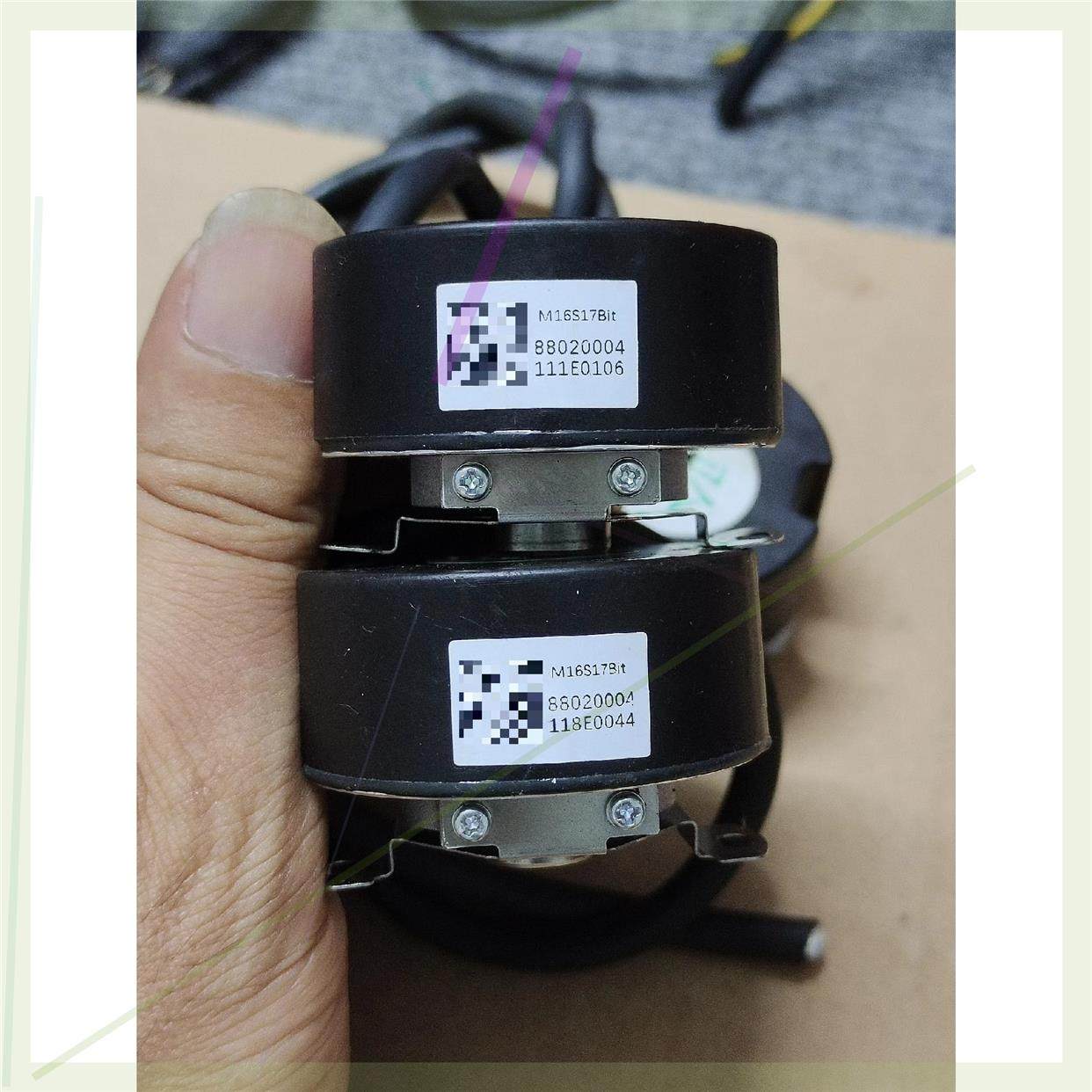 非实价议价议价M16S17Bit编码器,内径直9mm锥度孔,成色实物拍摄,