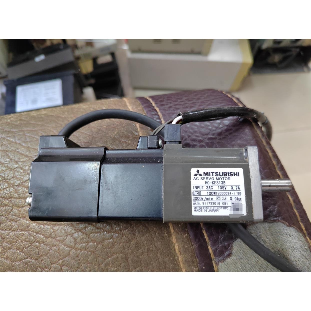 非实价议价议价三菱伺服电机HC-KFS13B 100W 实图拍摄议价非实价