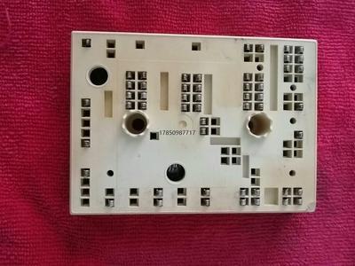 议价skiip39ac126v2模块一个，成色漂亮，功能正常。议价