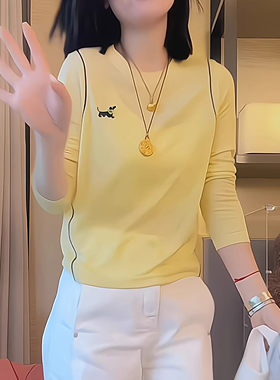 高级感刺绣小狗黄色长袖t恤女装早秋2026新款明线上衣打底衫女士