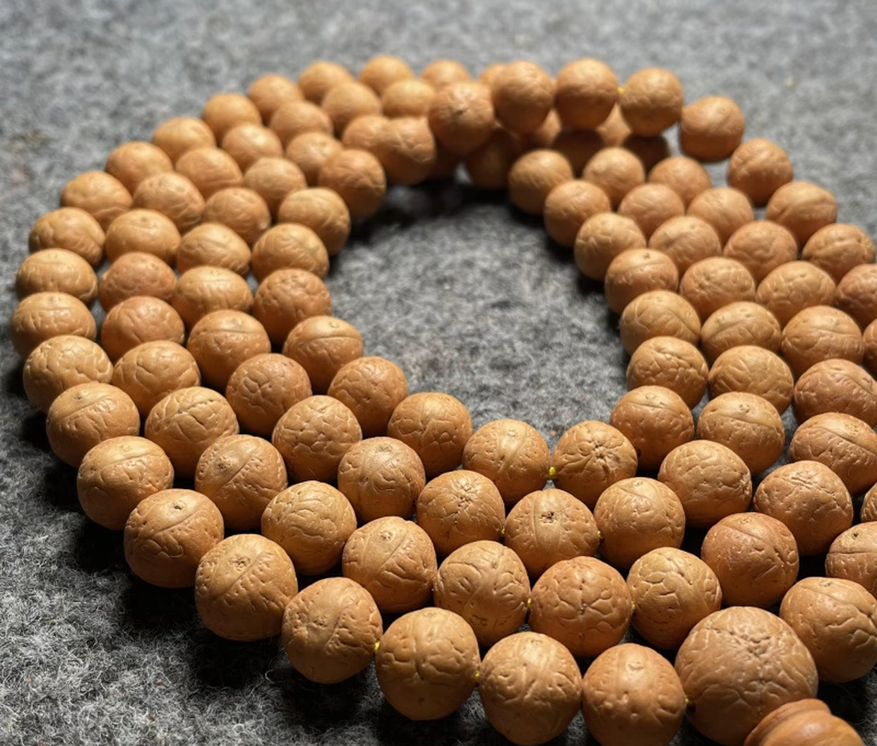 汽车挂件尼泊尔凤眼菩提108颗佛珠手链原桩小凤眼菩提车载挂饰