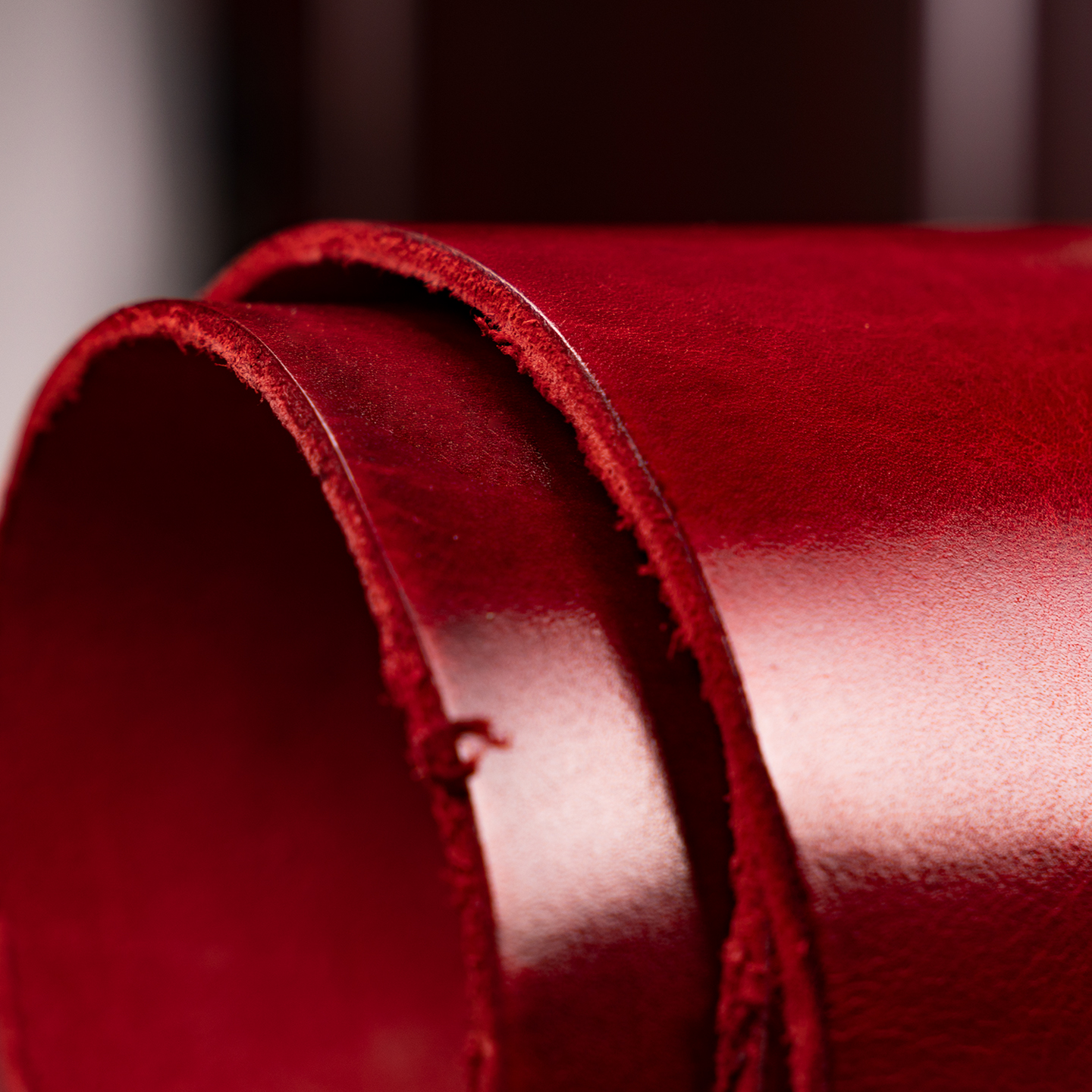 红红火火皮料典藏热颂红硬挺牛背