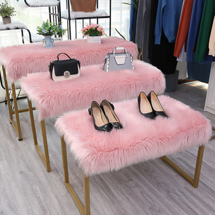 长毛绒地毯包包橱窗装饰桌面展台毛毯鞋架流水台白色长毛毛垫子