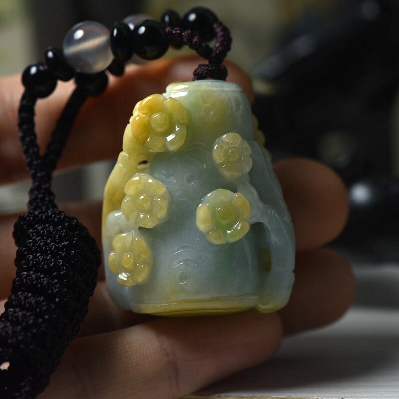 翡翠玉石黄翡梅花吊坠 缅甸玉器珠宝首饰 保真送证书
