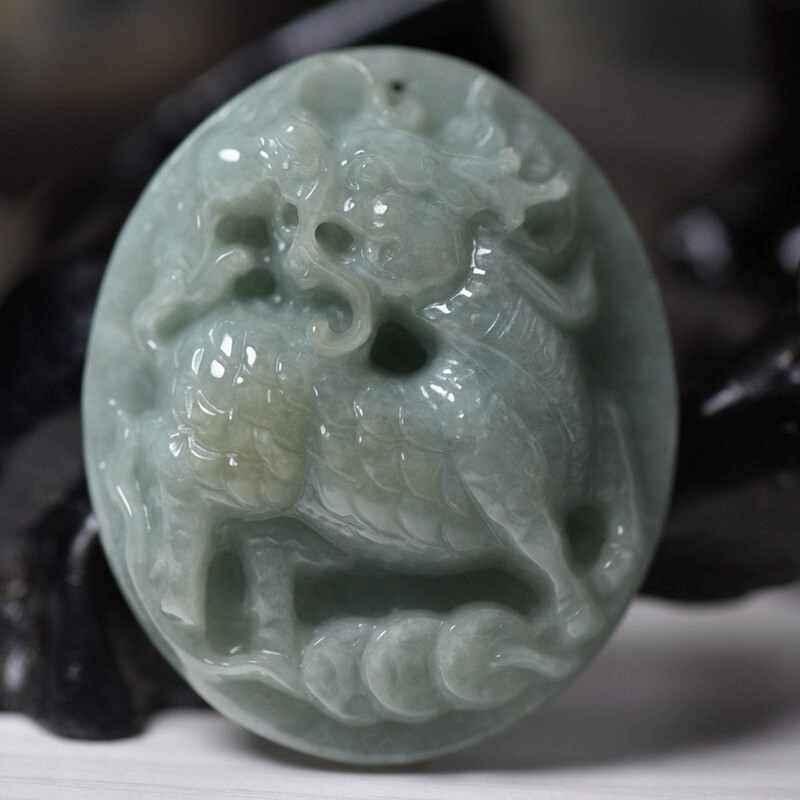 翡翠玉石A货椭圆麒麟牌 缅甸玉器珠宝首饰 工厂直销保真送证书