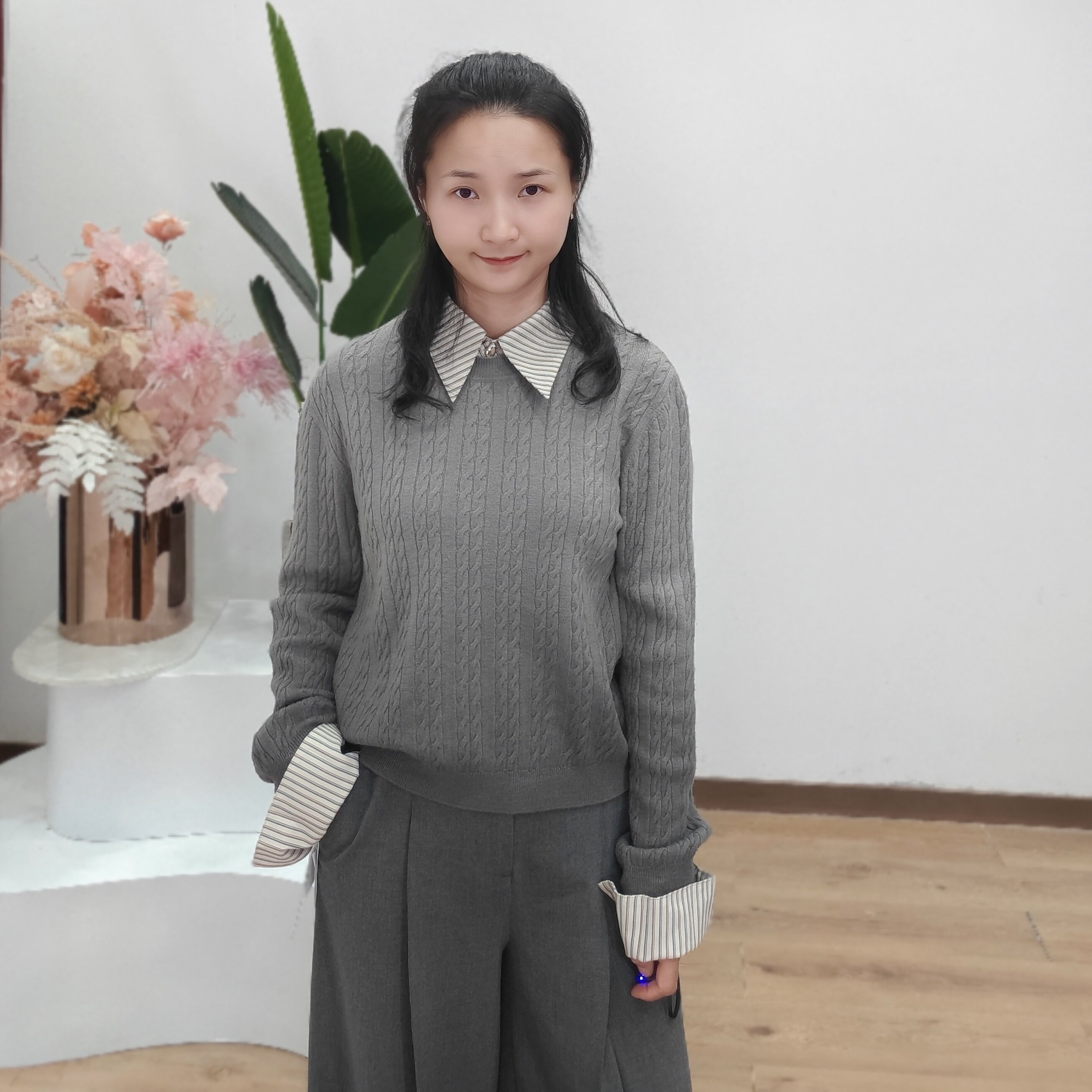 可路莎专柜251076春秋学院风拼衬衫领假两件针织衫女渐变毛衫