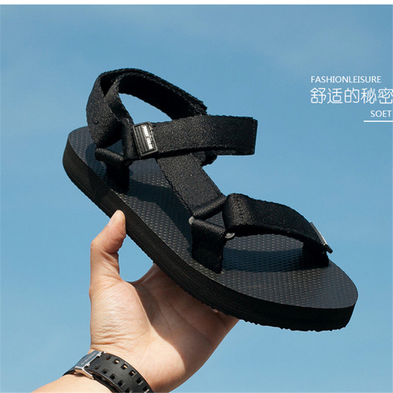 VIETNAM SANDALS FASHION TREND MEN AND WOMEN CASUAL MENS SANDALS BEACH SHOES SUMMER STUDENTS SANDALS TWO WEAR KOREAN VERSION