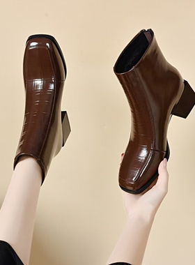 春秋款单靴2024新款粗跟高跟鞋棕色复古马丁靴女英伦风GMQ7011