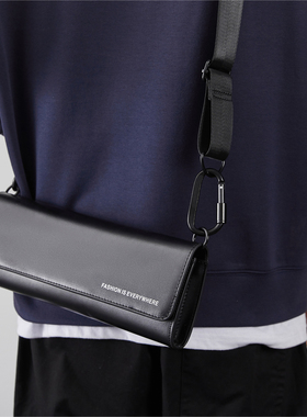 潮牌个性长款武士背包男女中性同款情侣斜挎包街头时尚黑色小方包