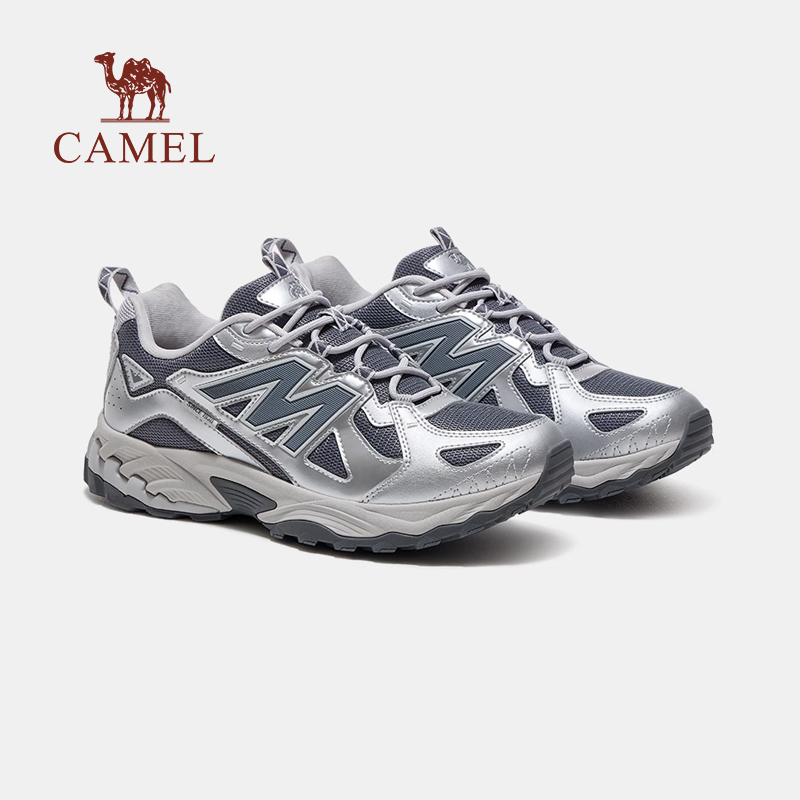 骆驼光幕女鞋缓震休闲运动鞋徒步