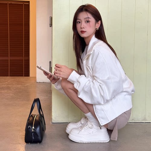 骆驼千层轻盈厚底情侣款加绒板鞋