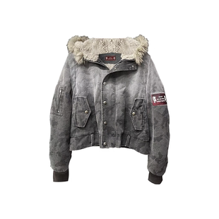 DETW 日晒水洗做旧迷彩羊羔绒刺绣徽章连帽Bomber棉服扣外套 25AW