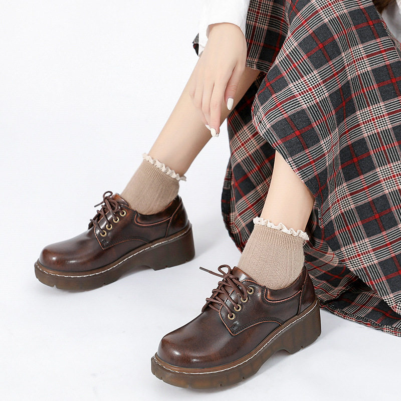 美足动力2026新款学院风厚底乐福鞋夏季薄款圆头系带小皮鞋女