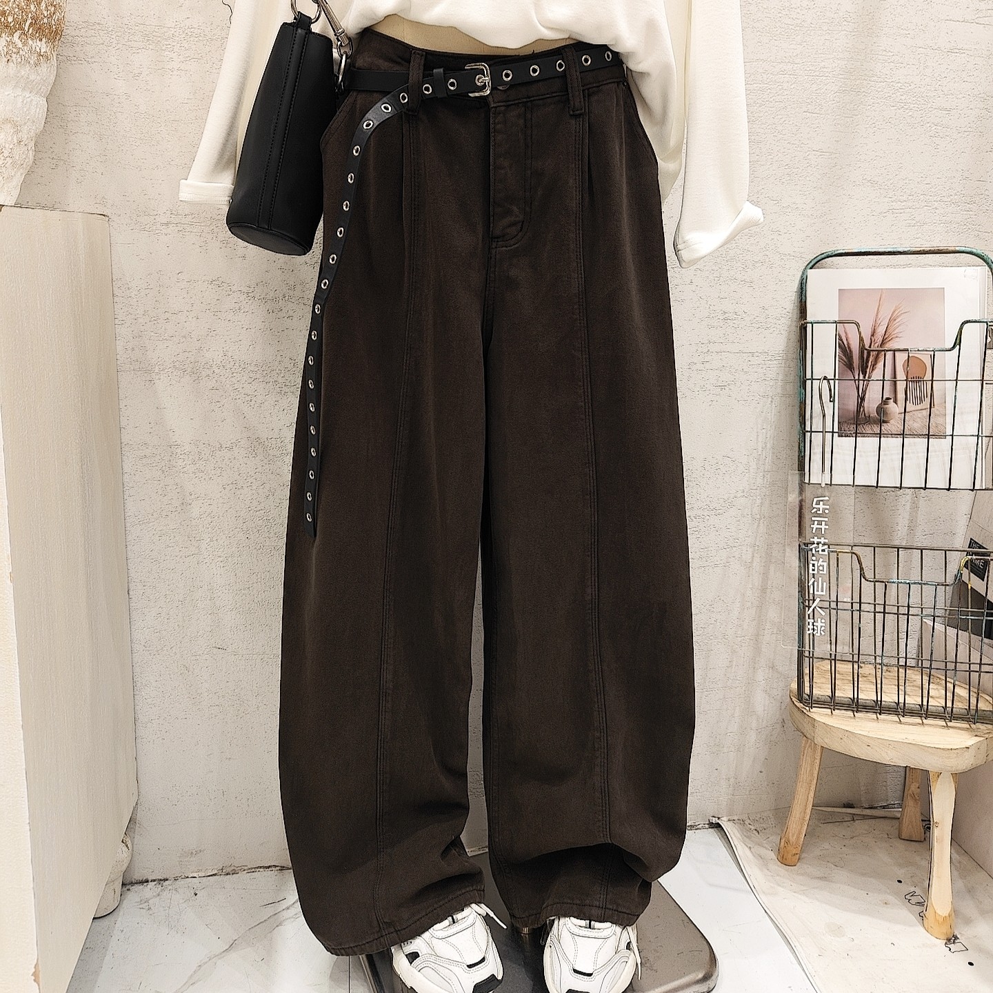 欧货高端复古高腰显瘦加绒牛仔裤阔腿裤女2025秋冬宽松休闲长裤潮