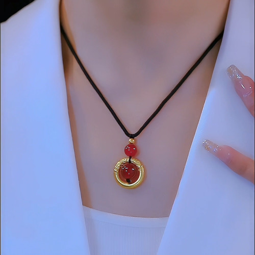 相思红豆吊坠编织黑绳项链