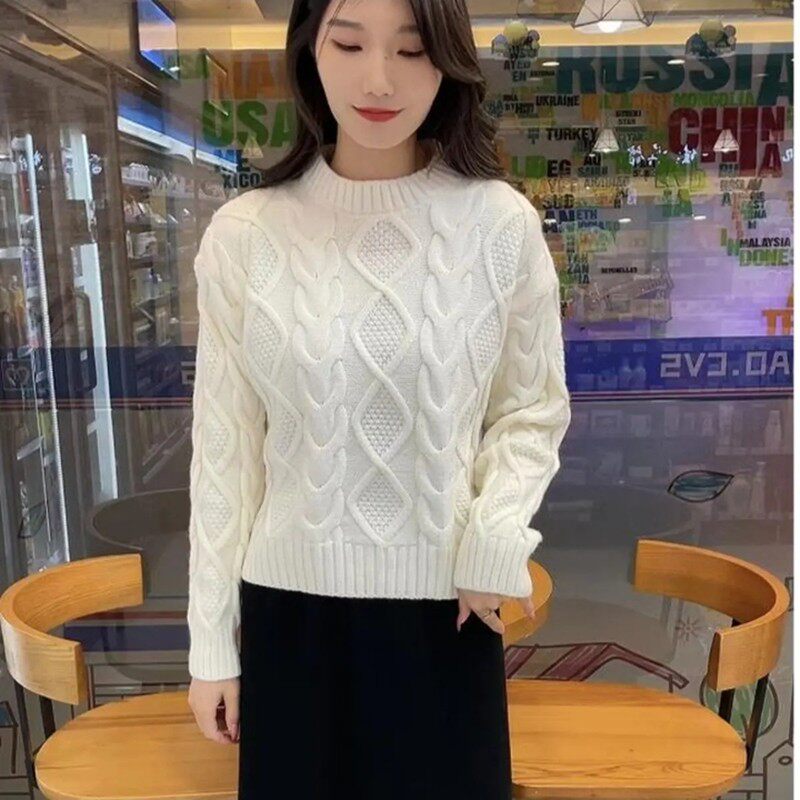 圆领加厚白色毛衣女外穿套头
