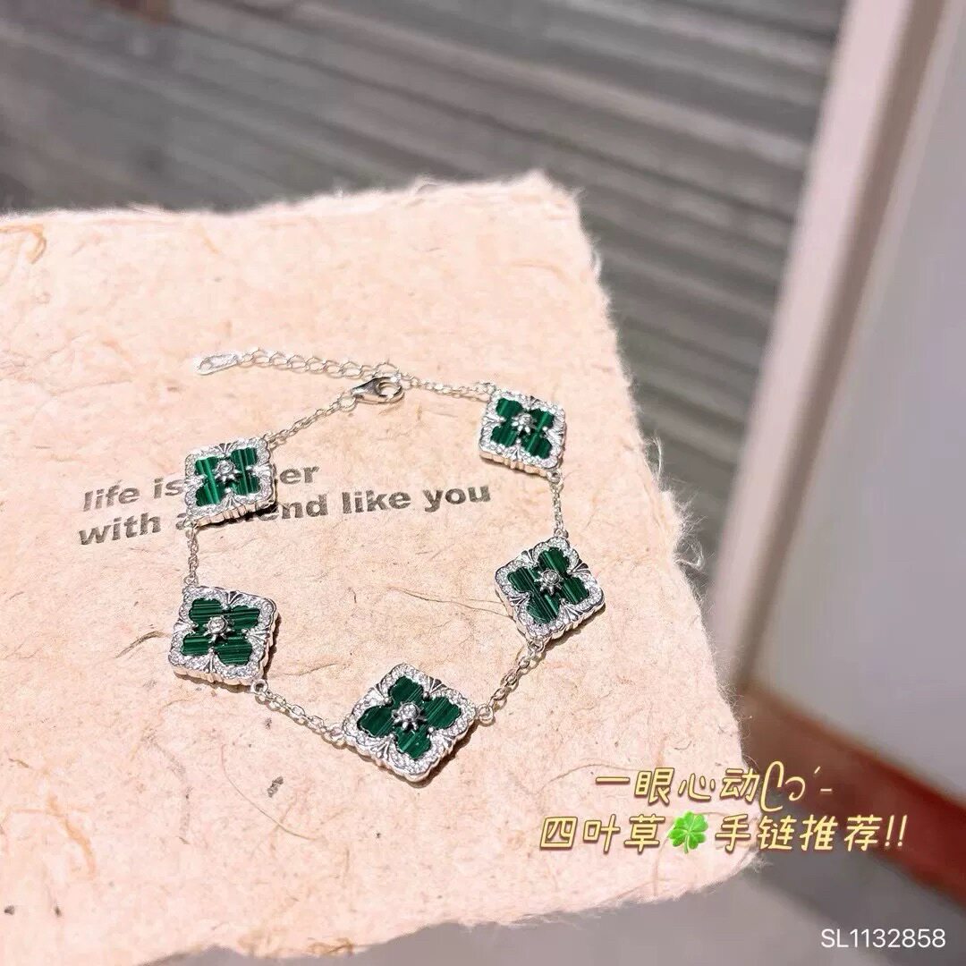 轻奢足银镶钻幸运草手链