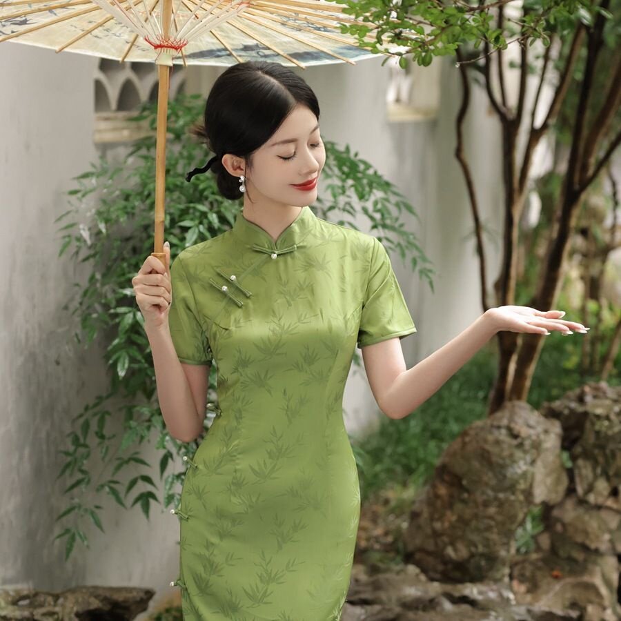 2025新款贝之韵气质优雅淑女范改良压花旗袍夏季日常可穿民族