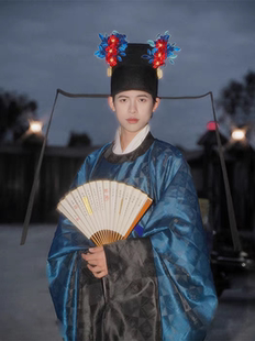 出租惜物国风进士服高考进士服男女毕业季学士服状元服明簪花进士