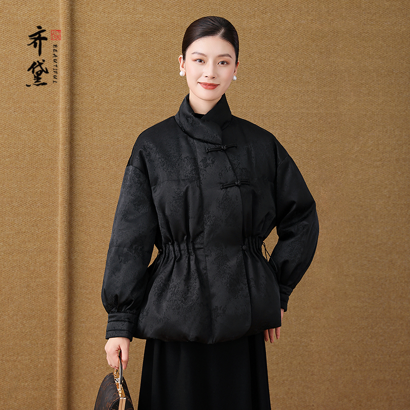 新中式国风鹅绒服女2025冬季新款复古盘扣加厚保暖妈妈羽绒服外套