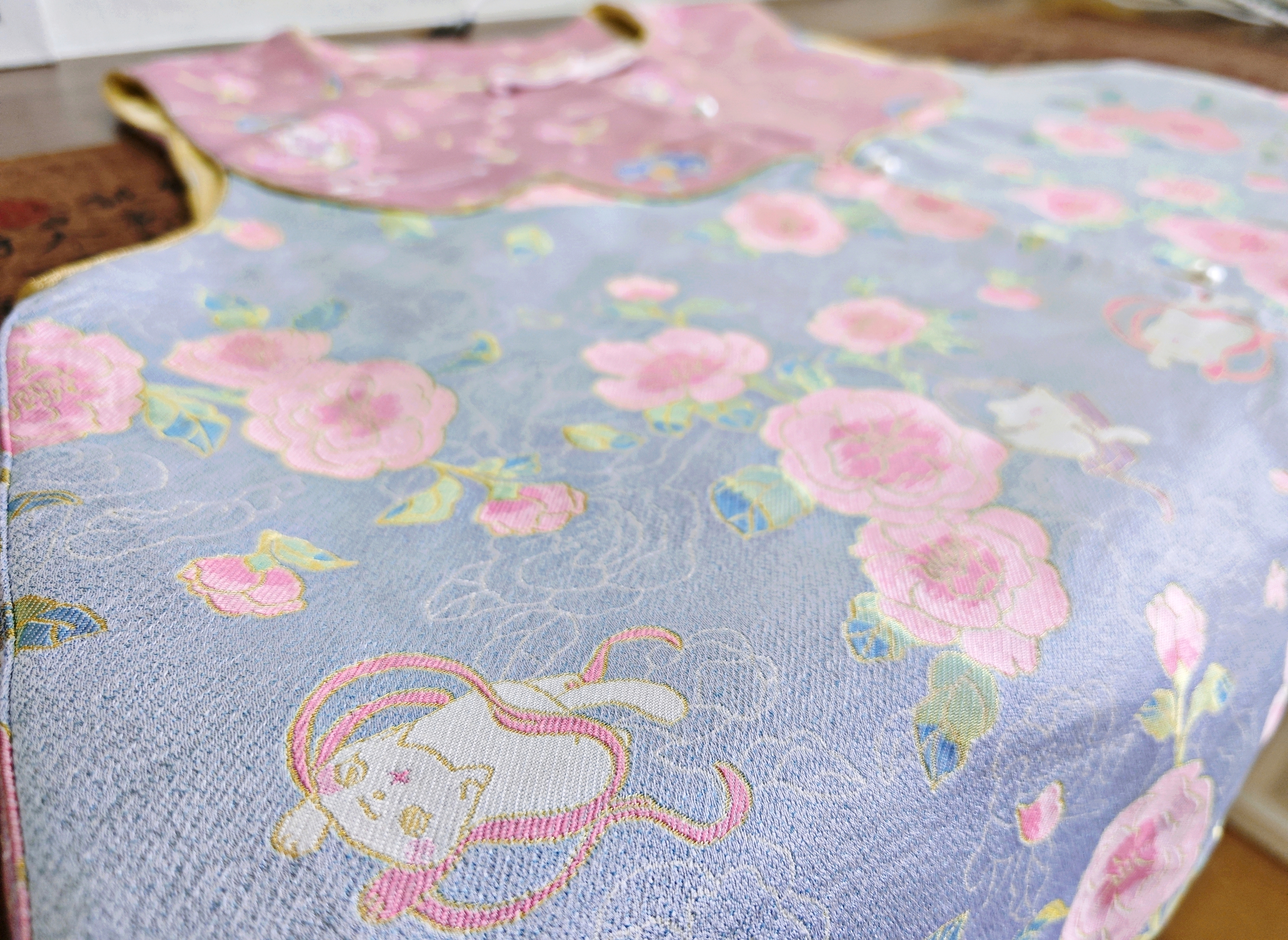 100%桑蚕丝宋锦马甲 山茶小猫宋锦 满分桑蚕丝 新中式织金马甲