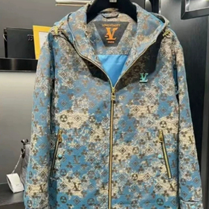 (网络图慎用有大货)轻奢潮牌休闲男士连帽夹克外套313B-A506-P110图片