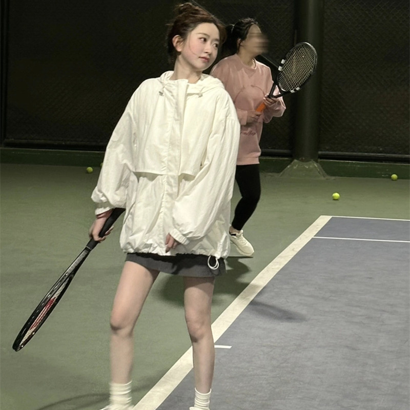 欧货时尚设计感抽绳连帽轻薄款纯白色防晒冲锋衣女2024年夏季新款