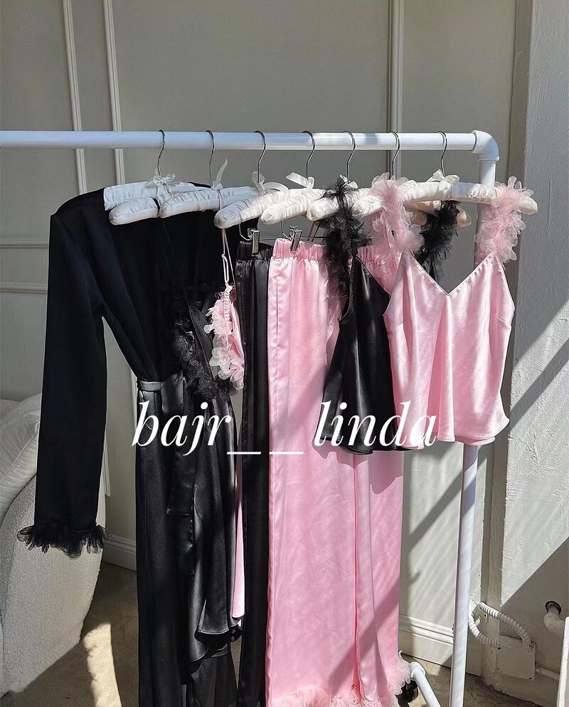睡袍家居服性感深V长款丝质家居服浴袍 花瓣女睡衣 forlovelemons