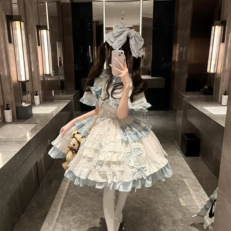 橱窗玩偶蓝白doll感少女甜美爱心斗篷JSK蛋糕裙飞行日记lolita