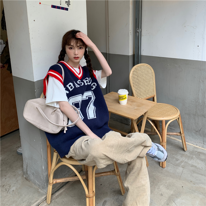 Real price real shot college style peach collar color contrast letter loose thickened wool vest