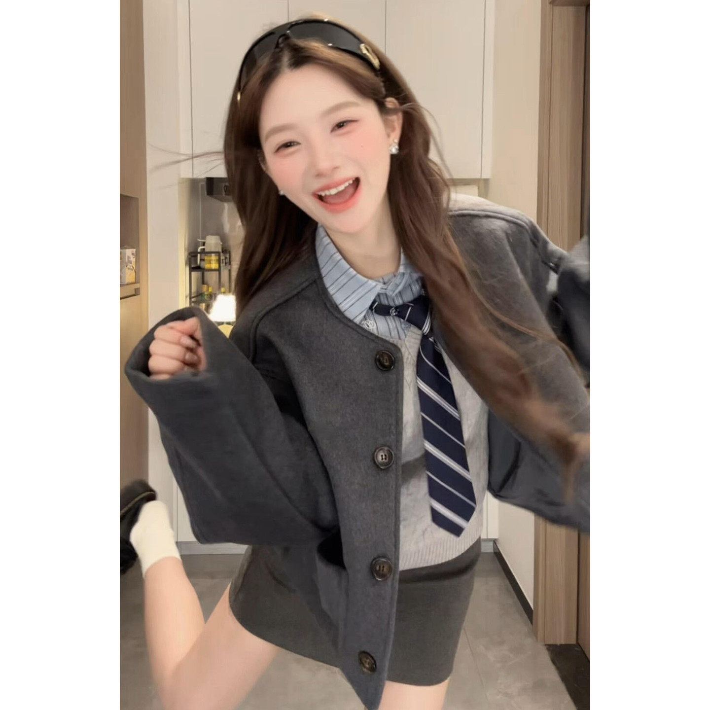 小香风灰色毛呢连衣裙子女2026春季新款学院风巨好看春装套装短裙