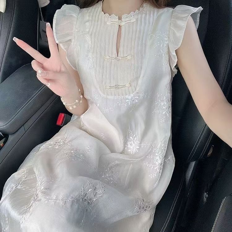 夏季新中式盘扣刺绣显瘦连衣裙