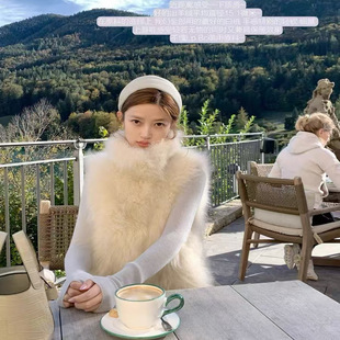 白色仿山羊绒皮草马甲女款冬季新款爆款外穿小个子保暖背心厚外套