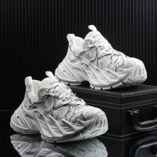 高级感潮牌轻奢痞帅休闲老爹鞋男款2026夏季新款网面透气增高男鞋