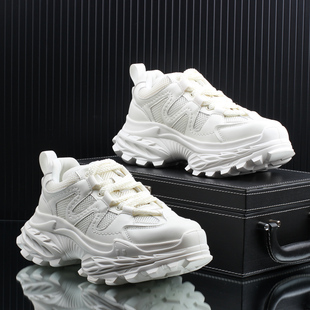 高级感男鞋2025秋季新款百搭透气老爹鞋男生厚底增高休闲运动鞋子