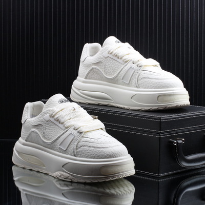 高级感潮牌时尚增高休闲板鞋男款