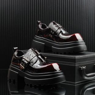 高级感潮牌时尚漆皮休闲皮鞋男款2025冬季新款增高4546大码男鞋子
