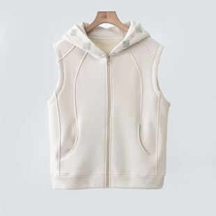 慕斯绒国风刺绣马甲 新款 9717 秋季 卫衣之都