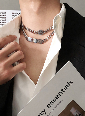 SAZ 简约钛钢不掉色冷淡风字母弯牌项圈链条笑脸小众choker项链男