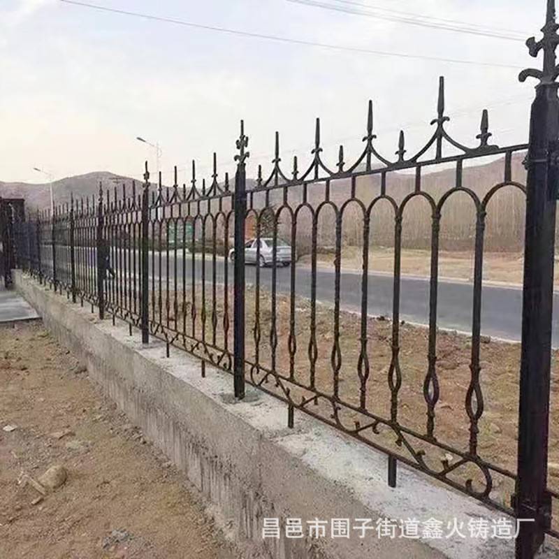 铸铁护栏学校厂房围墙栅栏别墅小区外墙铸铁护栏厂家