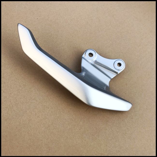 新大洲本田CBF125RCBF150R后扶手