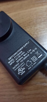 适用于 型号 FY1204000 电源适配器 充电器 电源线 12v4a