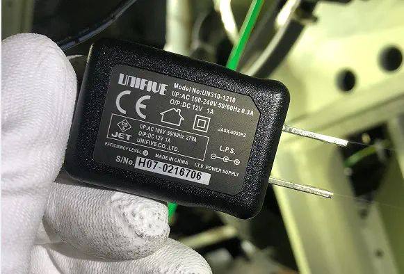 适用于 UN310-1210 电源适配器 充电器电源线 12V1A 5.5*2.5mm