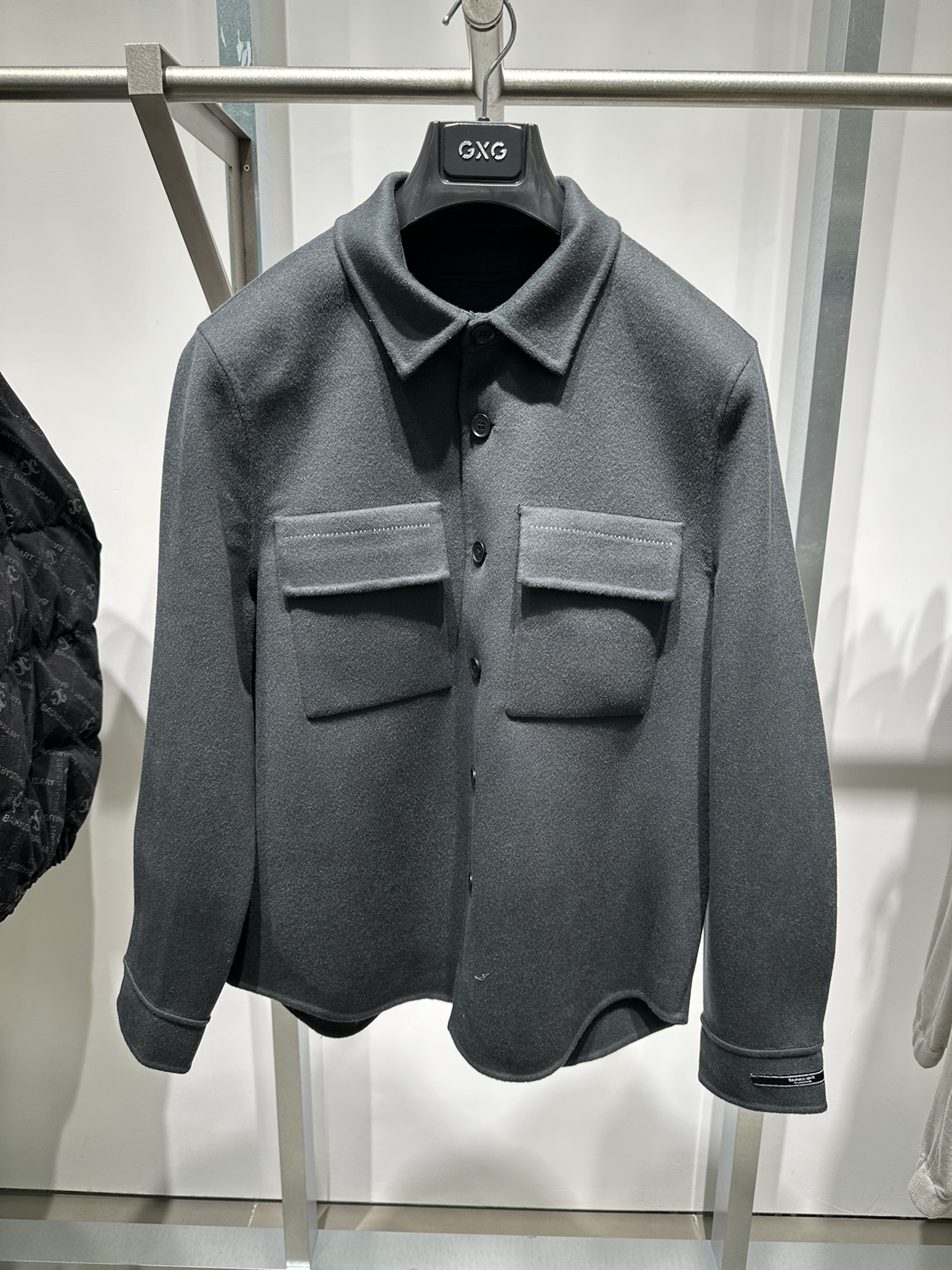 GEX10628714 GXG男装2023冬季新款翻领暗灰绿纯羊毛短款大衣外套