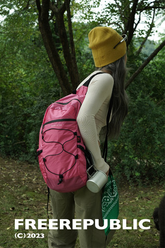 户外轻量化防水折叠双肩包徒步